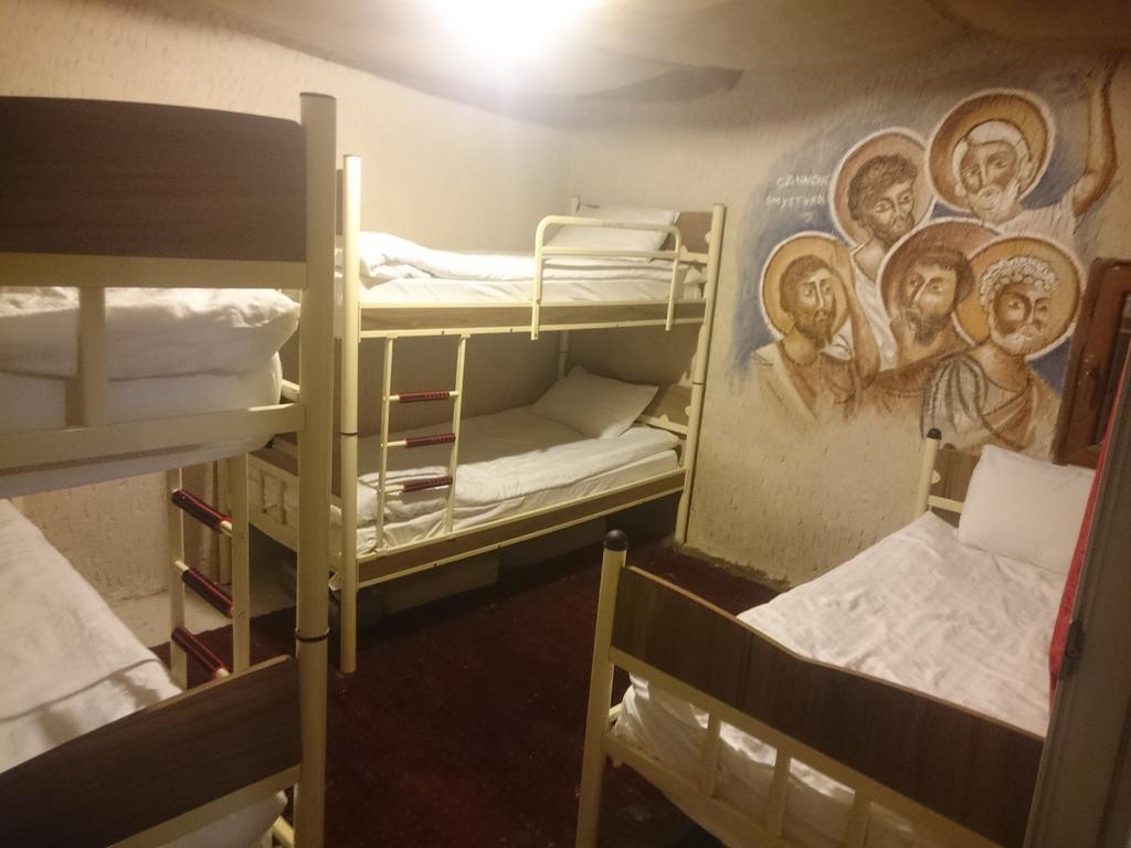 Stay In Peace Cave Hostel Гьореме Екстериор снимка